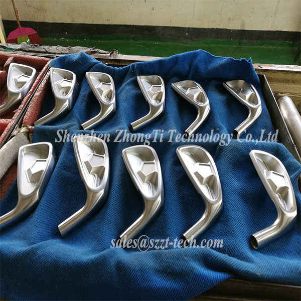 Titanium Golf Club Head